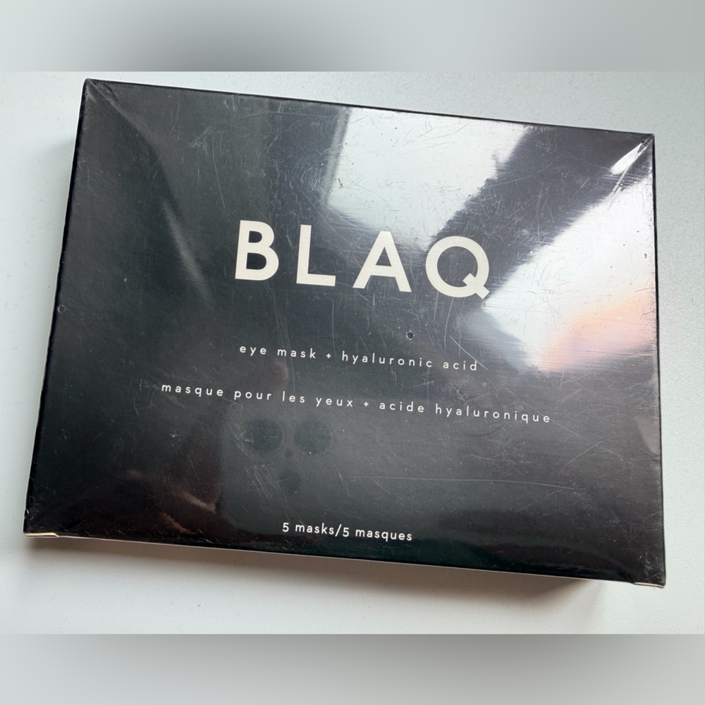 BLAQ Eye Mask with Hyaluronic Acid - Black